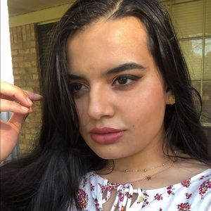 Meet your Posher, Charnpreet